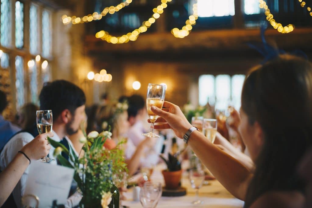 wedding drink champagne