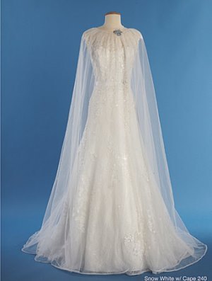 Wedding Dress - DISNEY ALFRED ANGELO COLLECTION - 240 Snow White | AlfredAngeloDisney Bridal Gown