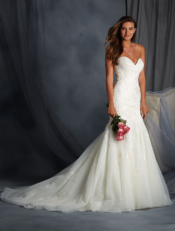 Top Alfred Angelo Wedding Dress  Check it out now 