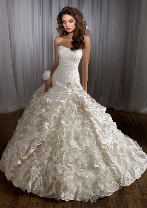 Wedding Dress - Angelina Faccenda: 1228 - Silk Shantung and Organza | AngelinaFaccenda Bridal Gown