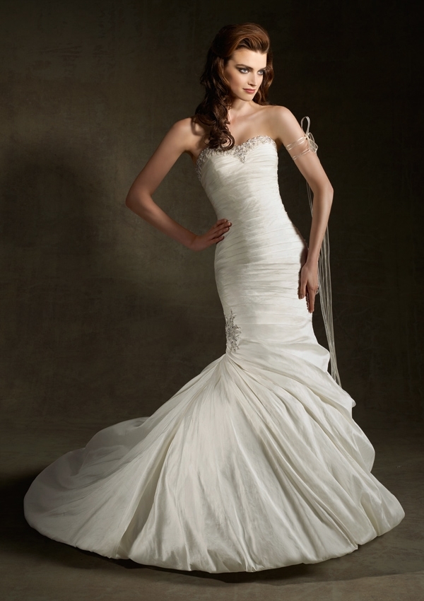 Wedding Dress - Angelina Faccenda: 1235 - SILKY SHANTUNG ...