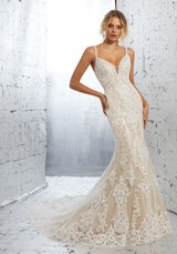Bridal Dress: 1703