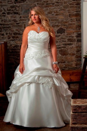 Wedding Dress - CALLISTA Collection: 4165 - For Brides With Curves | PlusSize Bridal Gown