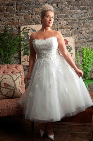 Wedding Dress - CALLISTA SPRING 2013 BRIDAL Collection: 4203 - Lace/Tulle - For Brides With Curves | PlusSize Bridal Gown