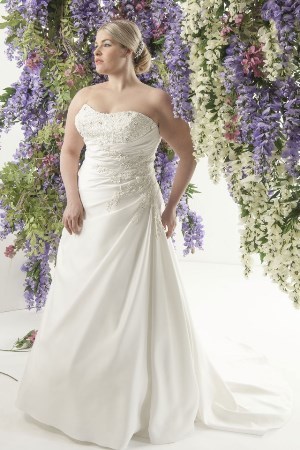 Wedding Dress - CALLISTA FALL 2014 BRIDAL Collection: 4230 - Kyoto - For Brides With Curves | PlusSize Bridal Gown