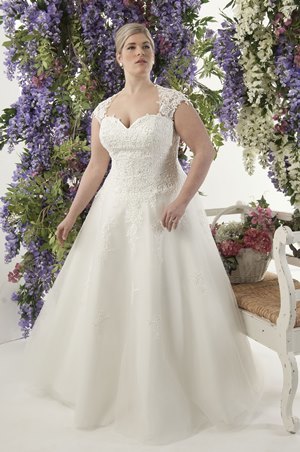 Wedding Dress - CALLISTA FALL 2014 BRIDAL Collection: 4243 - Venice - For Brides With Curves | PlusSize Bridal Gown