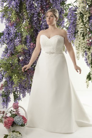 Wedding Dress - CALLISTA FALL 2014 BRIDAL Collection: 4248 - Versili - For Brides With Curves | PlusSize Bridal Gown