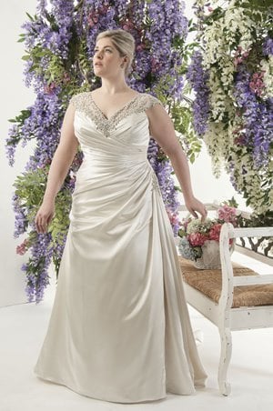 Wedding Dress - CALLISTA FALL 2014 BRIDAL Collection: 4250 - Barcelona - For Brides With Curves | PlusSize Bridal Gown