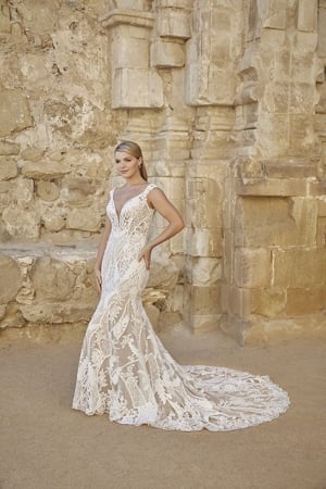 Wedding Dress - Casablanca Bridal Collection: 2461 - ANGIE | CasablancaBridal Bridal Gown