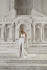 Bridal Dress: Casablanca Bridal Collection: 2590 - Charlize 
