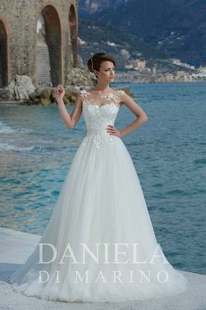 Wedding Dress - Daniela Di Marino 2017 Collection - 4111 - AGORA | DanielaDiMarino Bridal Gown