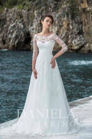 Wedding Dress - Daniela Di Marino 2017 Collection - 4131 - AGATA | DanielaDiMarino Bridal Gown