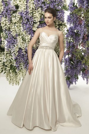 Wedding Dress - JADE DANIELS FALL 2014 BRIDAL Collection: Style 1012 - Joan Fontaine | JadeDaniels Bridal Gown