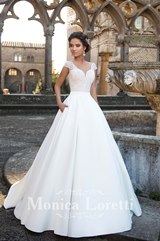 Bridal Dress: Monica Loretti 2017 Collection - 4114 - NESTA 