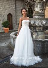 Bridal Dress: Monica Loretti 2017 Collection - 4180 - MARTINA 