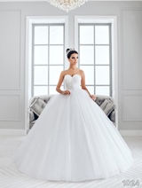 Bridal Dress: Sans Pareil Bridal Collection 2016: 1024 - Stiff shimmer sweetheart bodice meets misty tulle ball gown skirt 