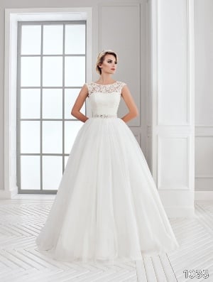 Wedding Dress - Sans Pareil Bridal Collection 2016: 1035 - Twirling lace bodice with crystal encrusted waistband and tulle A-line skirt | SansPareil Bridal Gown