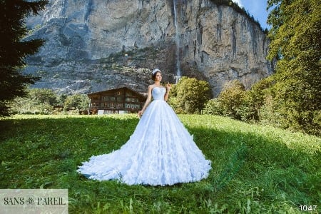 Wedding Dress - Sans Pareil Bridal Collection 2017: 1047 - Crystal embellished wedding dress with luxuriant 3D floral and butterfly motifs in skirt | SansPareil Bridal Gown