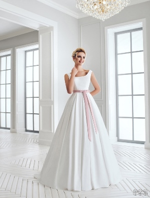 Wedding Dress - Sans Pareil Bridal Collection 2016: 893 - Simple sleeveless bateau neckline pleated wedding gown | SansPareil Bridal Gown