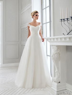Wedding Dress - Sans Pareil Bridal Collection 2016: 912 - Ruched A-line wedding dress with embellished shoulder straps  | SansPareil Bridal Gown