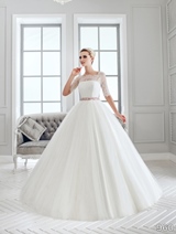 Bridal Dress: Sans Pareil Bridal Collection 2016: 960 - Airy lace illusion half-sleeve gown with shimmering waistband and ball gown skirt 