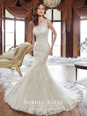 Wedding Dress - Sophia Tolli FALL 2015 Collection - Y21501 Rory | SophiaTolliByMonCheri Bridal Gown