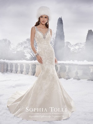 Wedding Dress - Sophia Tolli FALL 2015 Collection - Y21505 Brook | SophiaTolliByMonCheri Bridal Gown