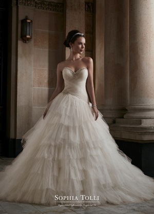 Wedding Dress - Sophia Tolli FALL 2017 Collection - Y21760 Venus | SophiaTolliByMonCheri Bridal Gown