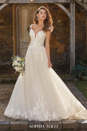 Wedding Dress - Sophia Tolli SPRING 2020 Collection - Y12011 - Alannah | SophiaTolliByMonCheri Bridal Gown