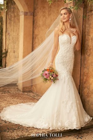 Wedding Dress - Sophia Tolli SPRING 2020 Collection - Y12020 - Zoey | SophiaTolliByMonCheri Bridal Gown