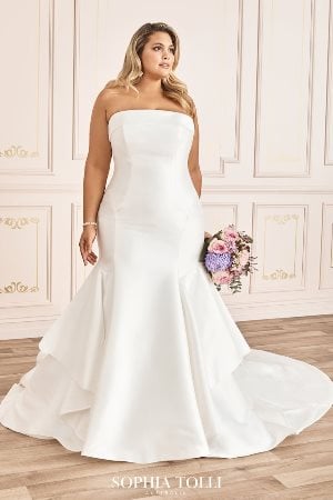 Wedding Dress - Sophia Tolli SPRING 2020 Collection - Y12026LS - Gisele | PlusSize Bridal Gown