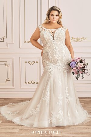 Wedding Dress - Sophia Tolli SPRING 2020 Collection - Y12027LS - Tiarn | PlusSize Bridal Gown