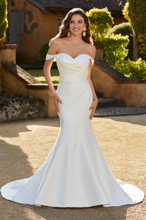 Wedding Dress - Sophia Tolli Bridal Collection - Y12237 - Dramatic Wedding Dress With Overskirt | SophiaTolliByMonCheri Bridal Gown
