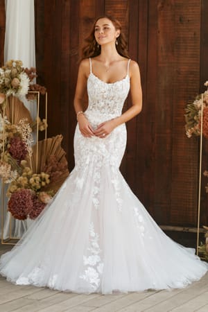 Wedding Dress - Sophia Tolli Bridal Collection - Y22274 - Figure-Flattering Bridal Gown With Scoop Neckline | SophiaTolliByMonCheri Bridal Gown