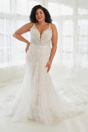 Wedding Dress - Sophia Tolli Bridal Collection - Y3109 - Dreamy Bridal Gown With Fitted Skirt | SophiaTolliByMonCheri Bridal Gown