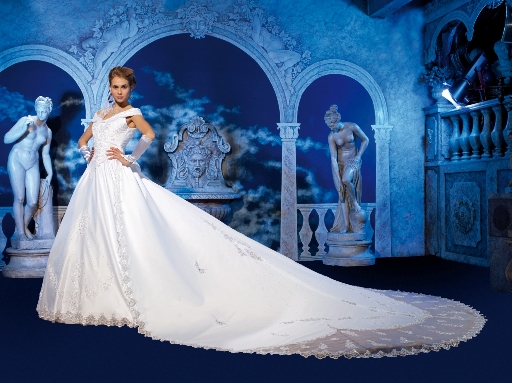 Wedding Dress - Collector - CL104-29 | Collector Bridal Gown