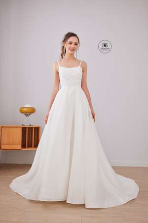 Wedding Dress - Julian Eve Bridal Collection: JE705 | JulianEve Bridal Gown