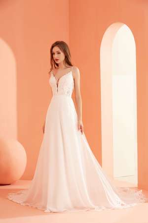 Wedding Dress - Julian Eve Bridal Collection: JE808 | JulianEve Bridal Gown