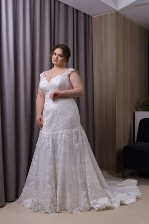 Wedding Dress - Maria Mitchello - Plus sizes - The Shades of Love Collection: PS2007 | PlusSize Bridal Gown