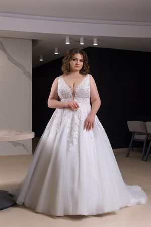 Wedding Dress - Maria Mitchello - Plus sizes - The Shades of Love Collection: PS2008 | PlusSize Bridal Gown