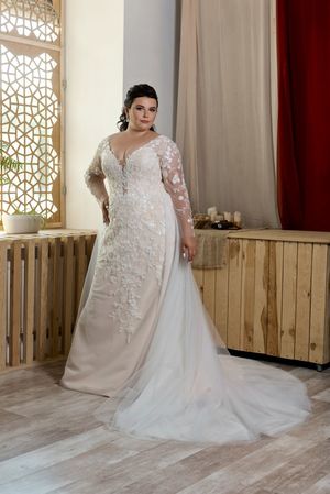 Wedding Dress - Maria Mitchello - Plus sizes - The Superiority Collection: PS2209 | PlusSize Bridal Gown