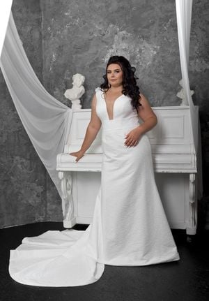 Wedding Dress - Maria Mitchello - Plus sizes - The Superiority Collection: PS2214 | PlusSize Bridal Gown