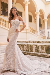 Bridal Dress: Martin Thornburg Bridal Collection: MT3232 - Channing 