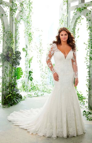 Wedding Dress - Mori Lee Julietta Spring 2019 Collection: 3251 - Paola | PlusSize Bridal Gown