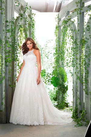 Wedding Dress - Mori Lee Julietta Spring 2019 Collection: 3256 - Perla | PlusSize Bridal Gown