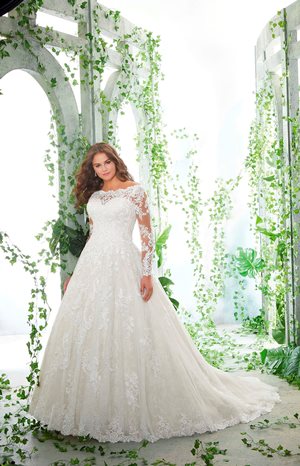 Wedding Dress - Mori Lee Julietta Spring 2019 Collection: 3258 - Patience | PlusSize Bridal Gown