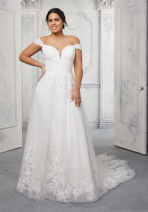 Wedding Dress - Mori Lee Julietta Fall 2021 Collection: 3326 - Carol Wedding Dress | PlusSize Bridal Gown
