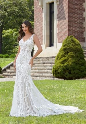 Wedding Dress - Mori Lee Bridal Spring 2022 Collection: 2422 - Donatella Wedding Dress | MoriLee Bridal Gown