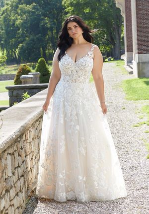 Wedding Dress - Mori Lee Julietta Spring 2022 Collection: 3349 - Erica Wedding Dress | PlusSize Bridal Gown