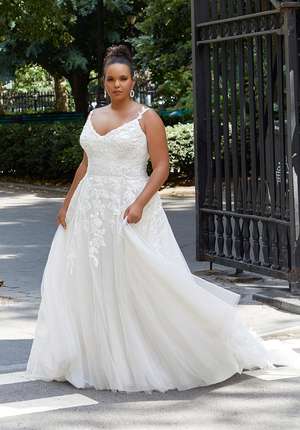 Wedding Dress - Mori Lee Julietta Spring 2023 Collection: 3377 - Haley Wedding Dress | PlusSize Bridal Gown